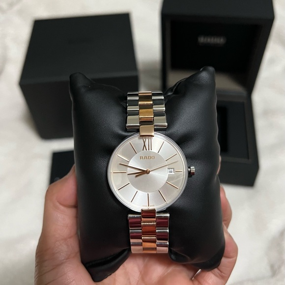 Rado Men's Two-Tone Watch - Picture 5 of 6